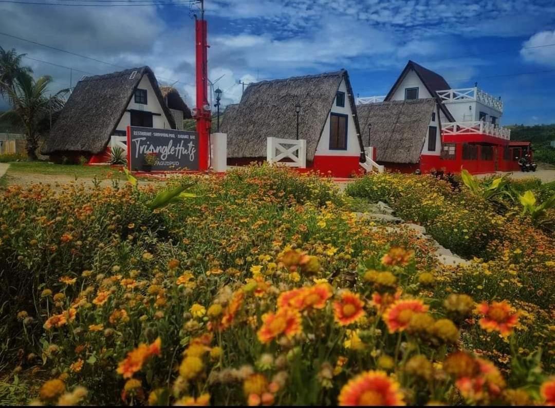 Triangle Huts Hotell Pagudpud Eksteriør bilde
